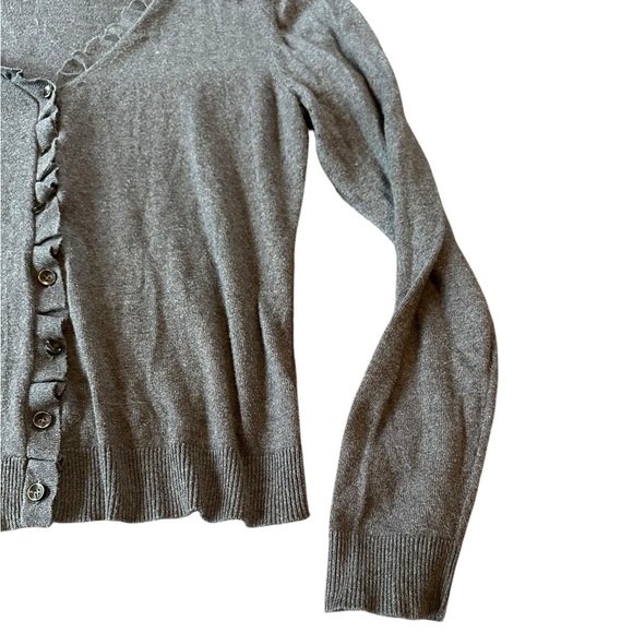 Kenneth Cole Reaction Cardigan/Sweater With Ruffled Neckline Size Large Gray - Picture 7 of 13
